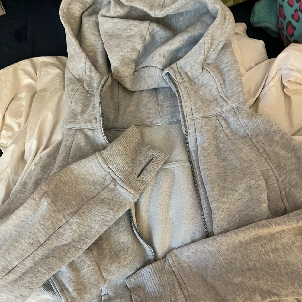 lululemon scuba grey zip up